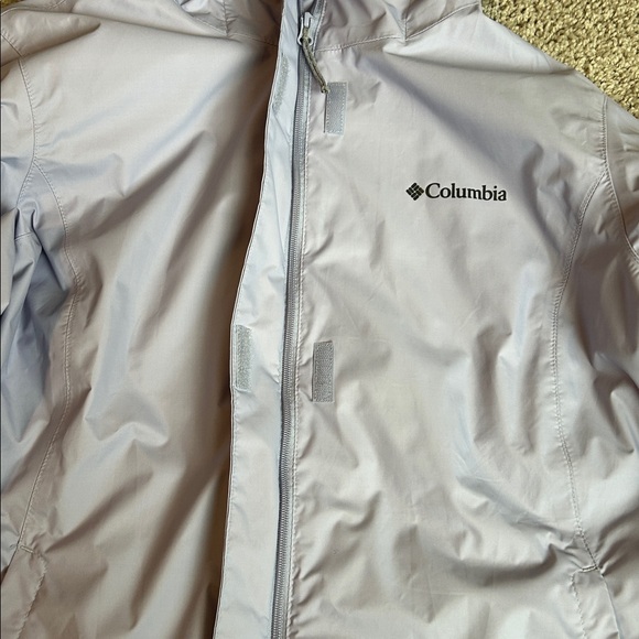 Columbia rain/wind jacket - Picture 6 of 12